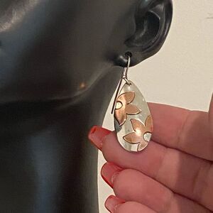 James Avery Retired Sterling Silver & Copper Floating Flowers Earrings